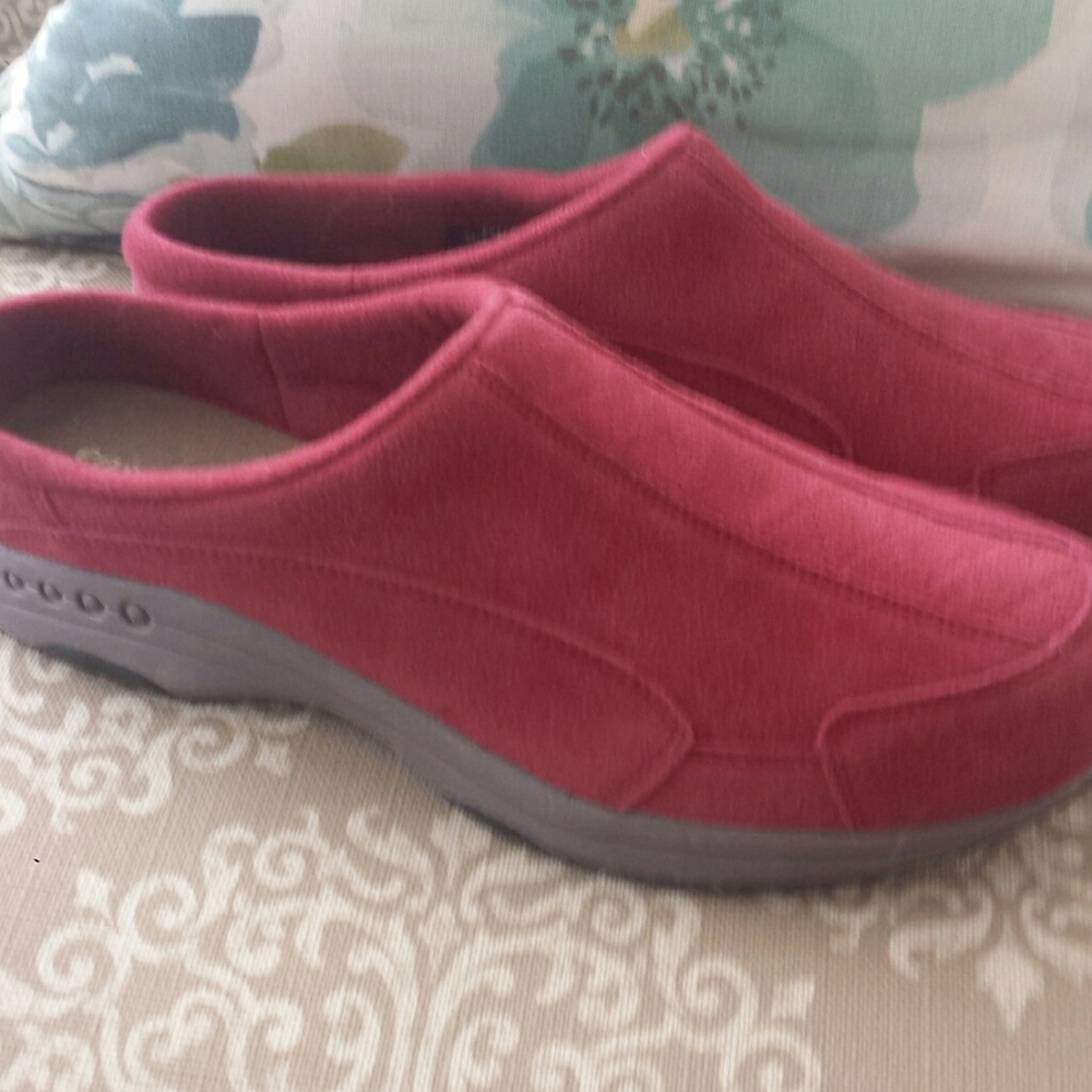 Easy Spirit Mule Slides Suede